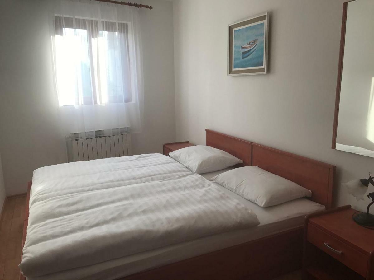Apartment Pulic Rab Town Esterno foto