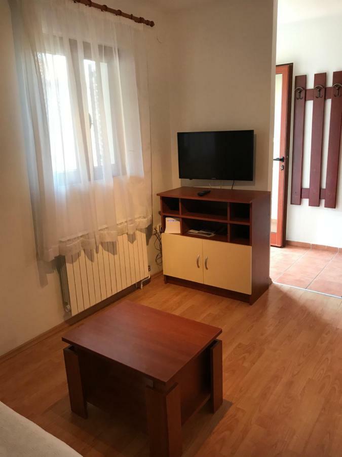 Apartment Pulic Rab Town Esterno foto